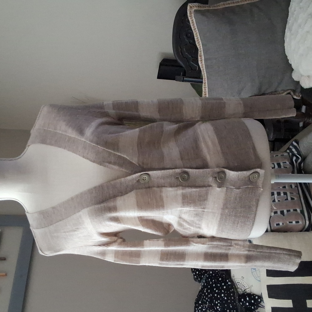Loft half button v nech cardigan lightweight sweater